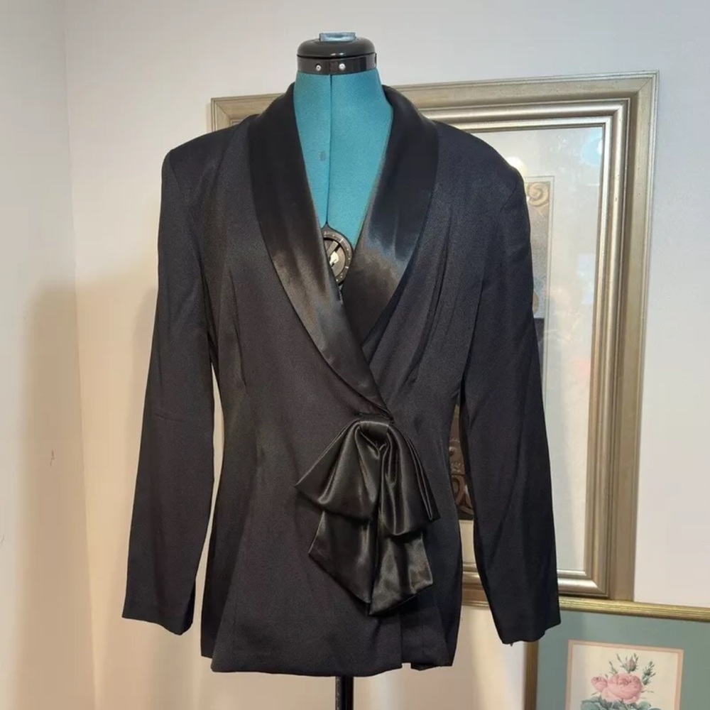 Vintage CDC Women’s Black Unlined Blazer Jacket Size 8
